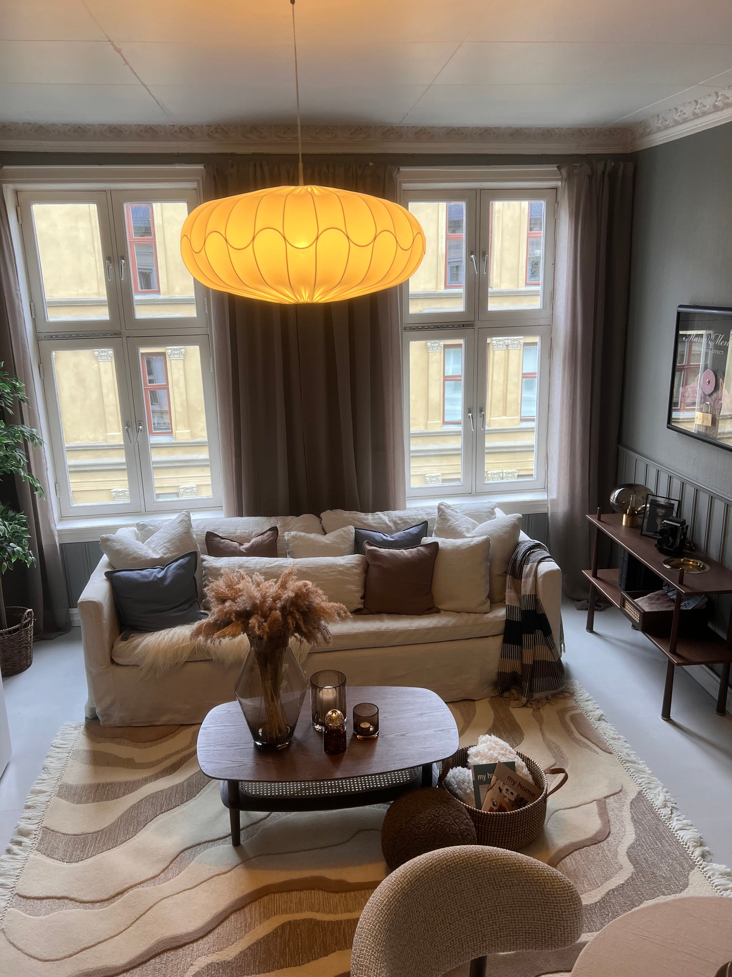 Bladverk lampeskjerm i hvit tekstil – 50 og 70 cm