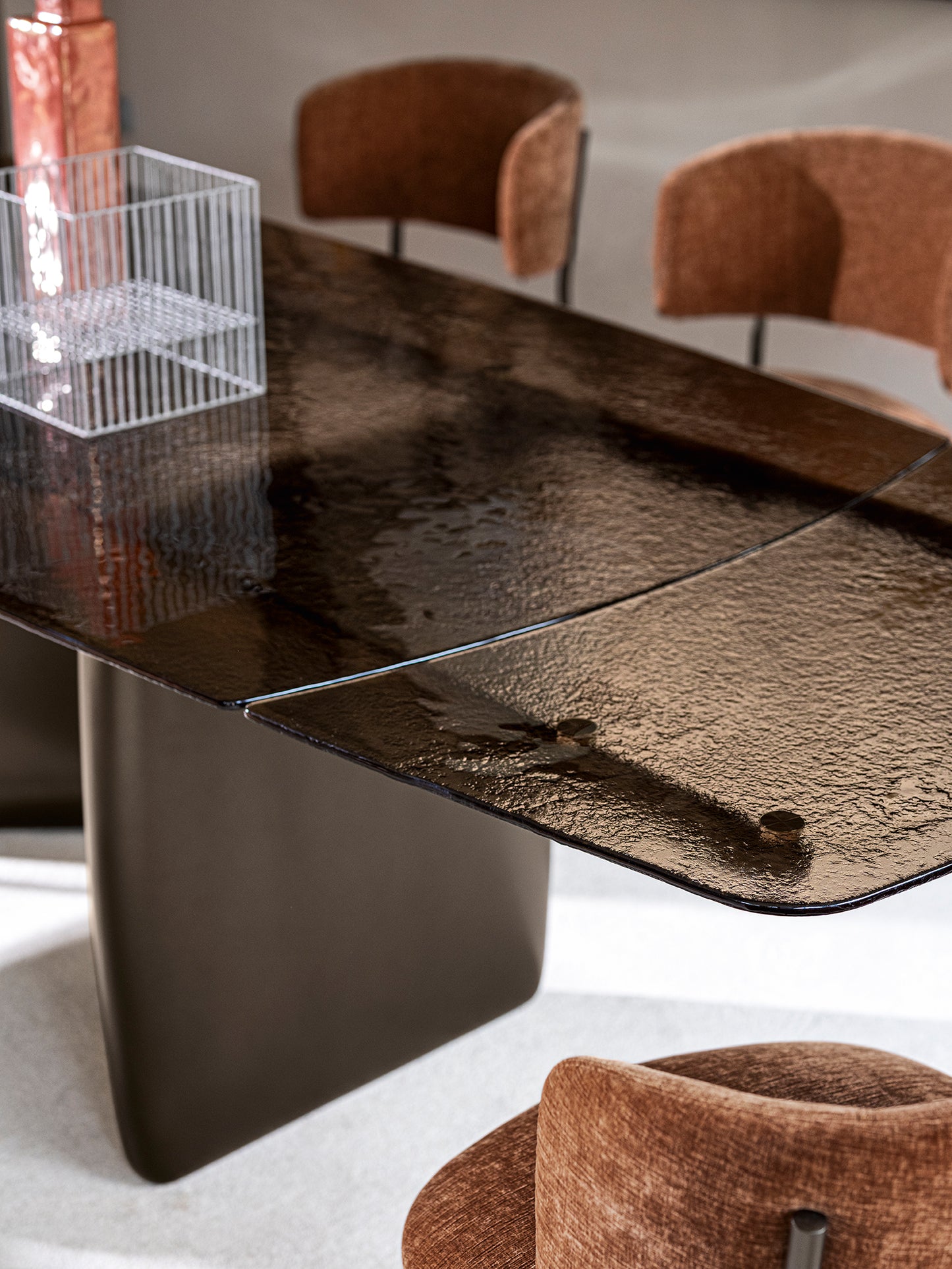 Riverstone uttrekkbart spisebord 165-240