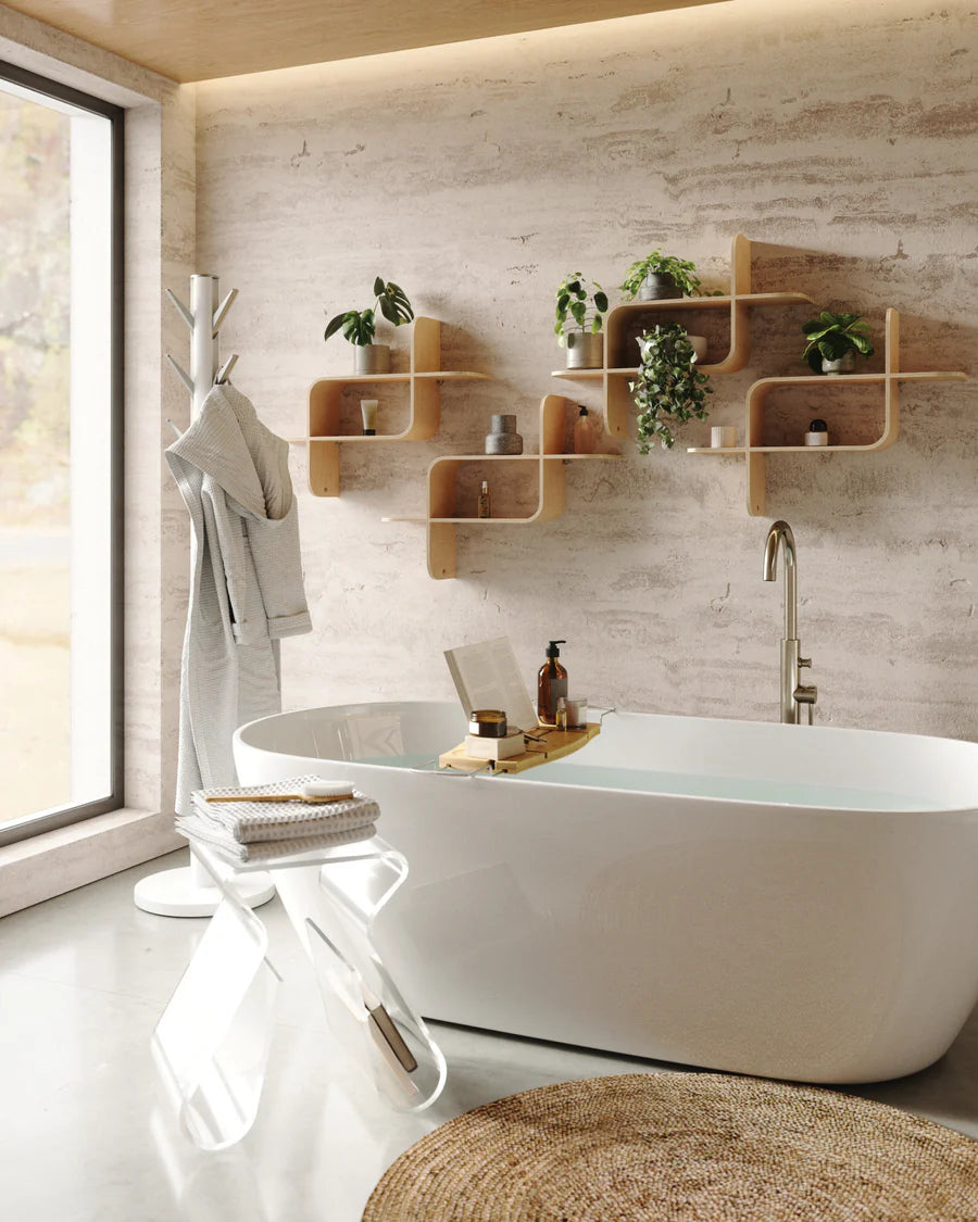 Spa-opplevelse hjemme med Aquala badekarbrett fra Umbra
