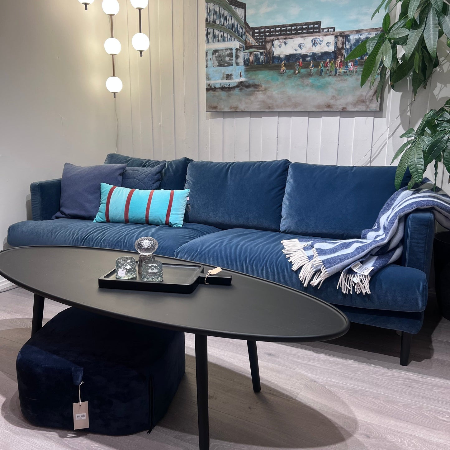 Love stuebord 160 demomodell, en del av kategorien - At Home Interiør