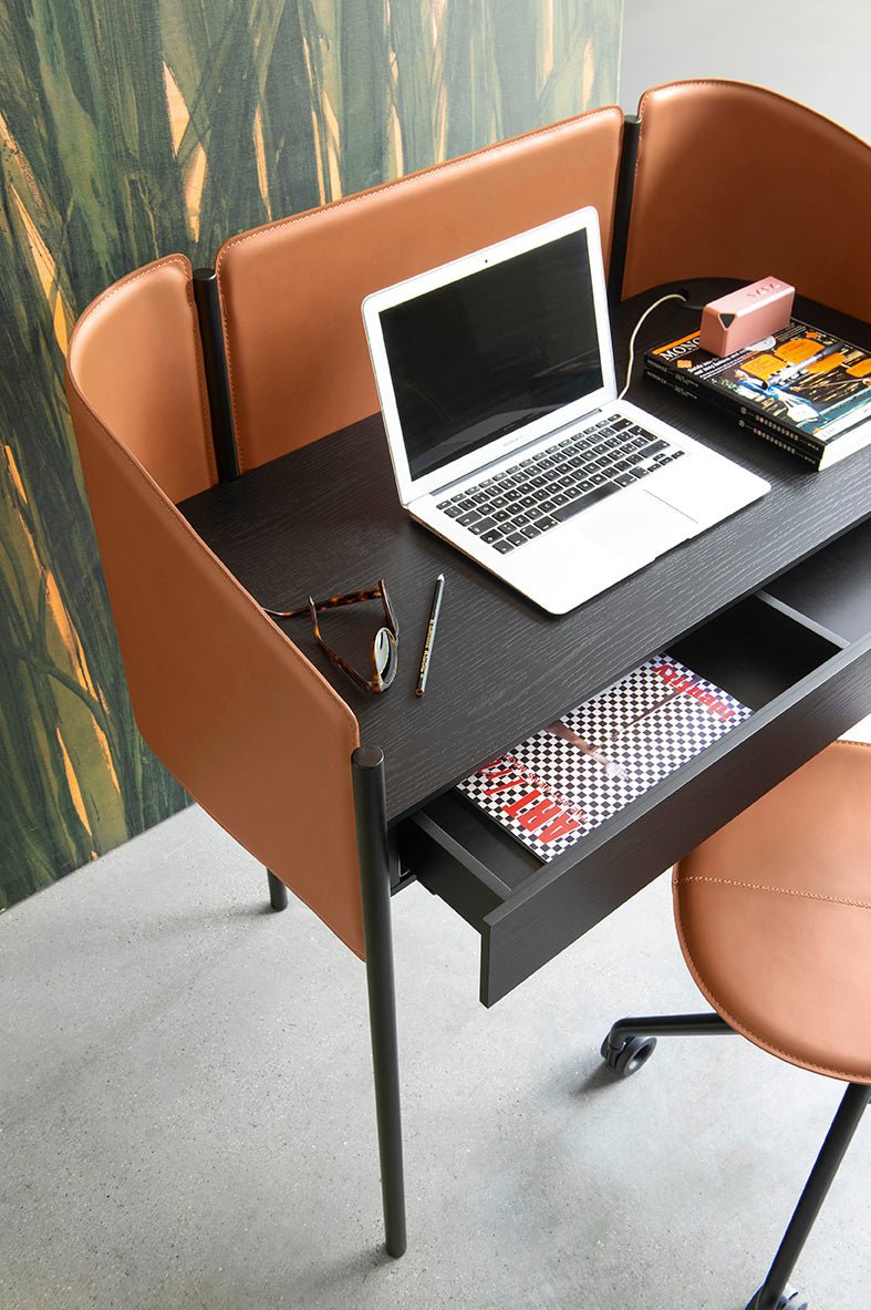 Biblio skrivebord, en del av kategorien skrivebord - At Home Interiør