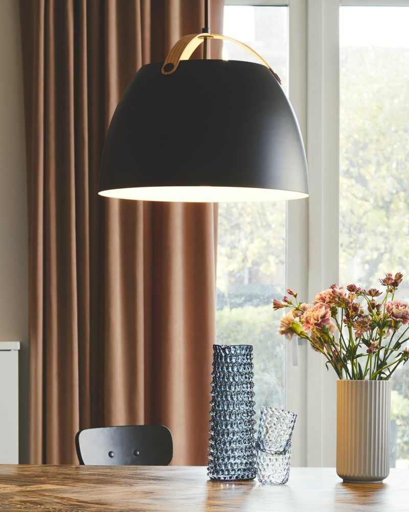 Oslo taklampe svart Ø40