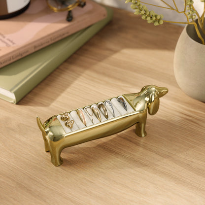 Dachsie Ring Holder i polert metall med fløyelsbase for ringer