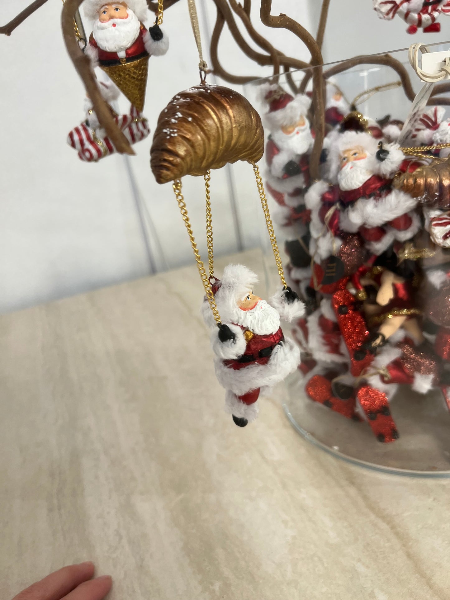 Nissen og croissant, Juletrepynt