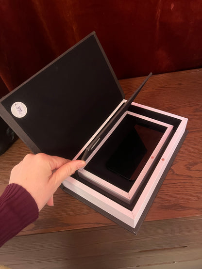 Bok box, til overraskelser og hemliser.