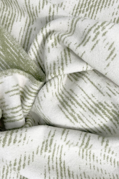 Moooi Blushing Sloth Olive cream Ullpledd