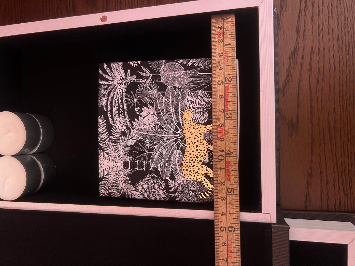 Bok box, til overraskelser og hemliser.