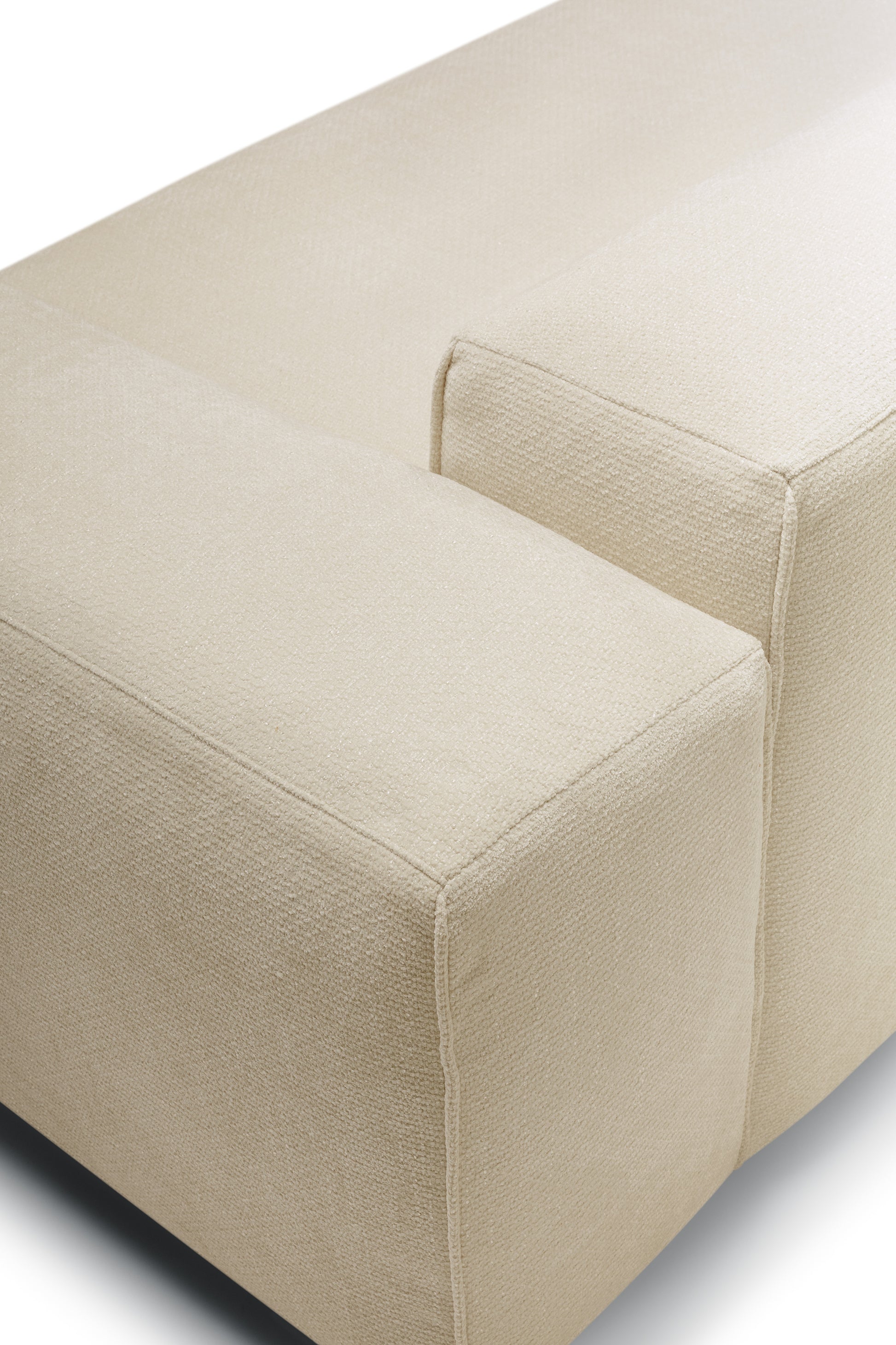 Edda XL sofa oppsett Sneak grey beige tekstil til moderne stue – @HOME Oslo