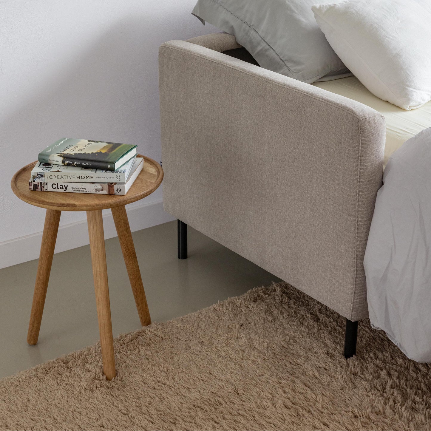 Love sidebord, sofabord heltre eik