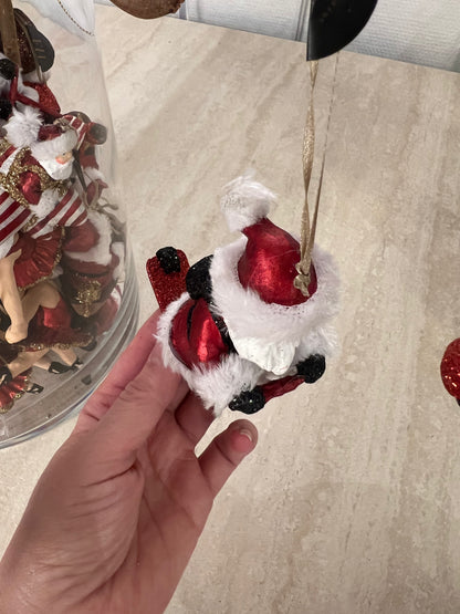 Suser av gårde, Juletrepynt