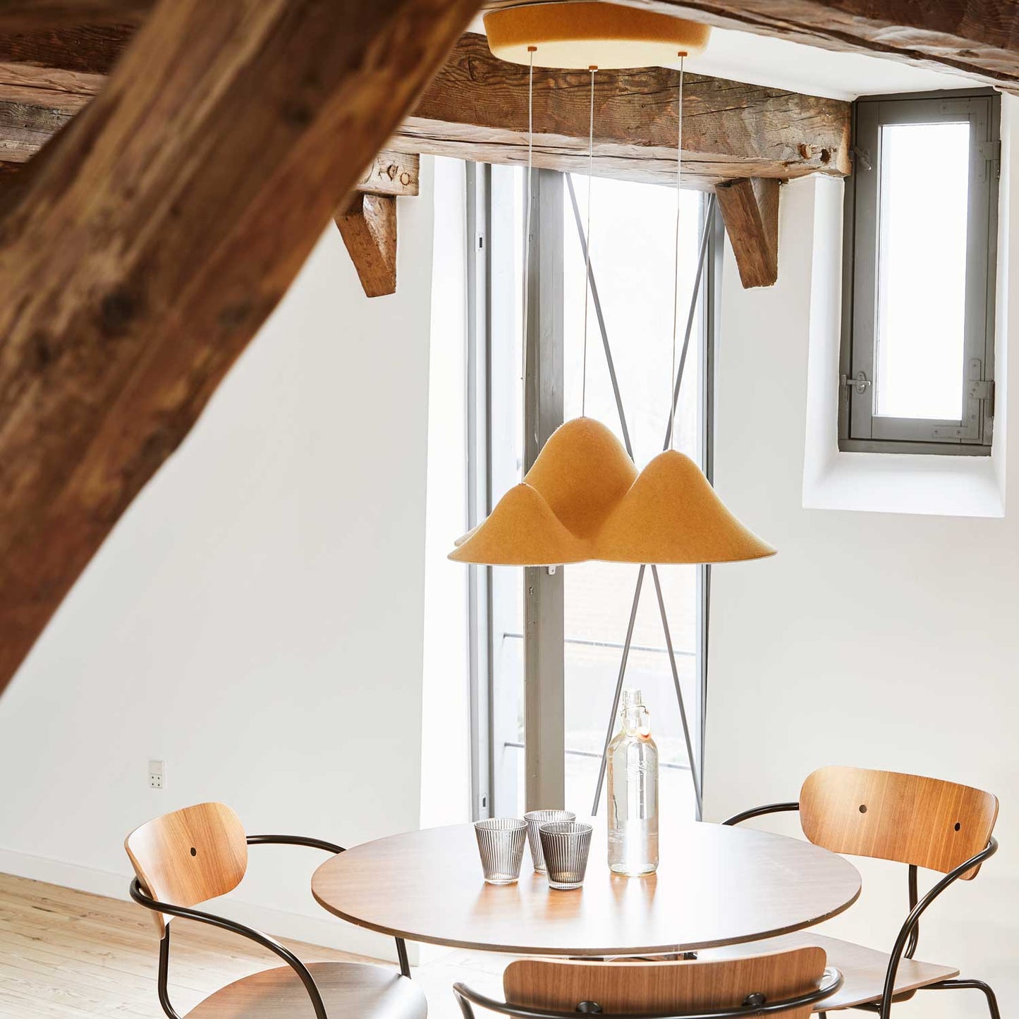 Panorama S Jordgul/Grå Pendel