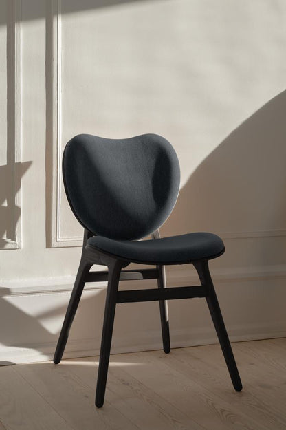 A Conversation Piece, spisestol, en del av kategorien Lenestol - At Home Interiør