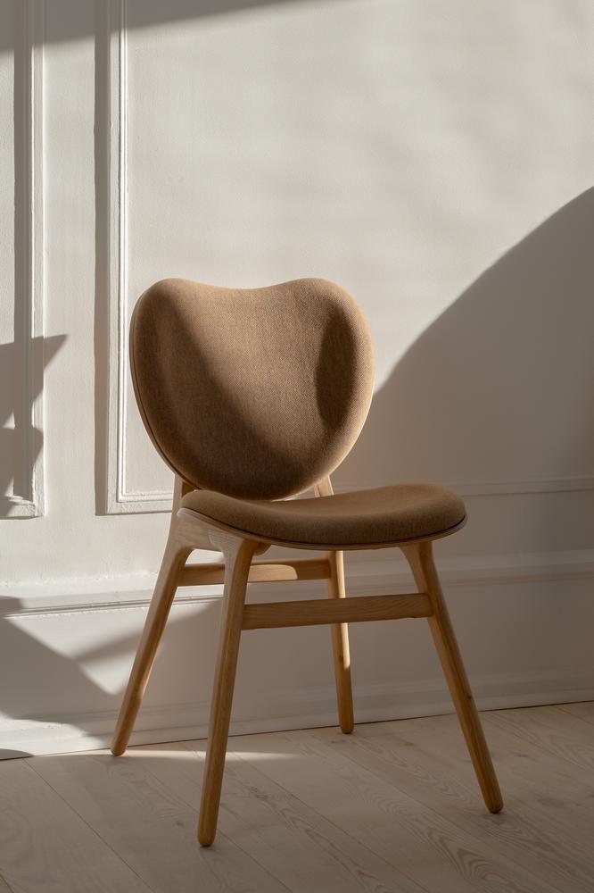 A Conversation Piece, spisestol, en del av kategorien Lenestol - At Home Interiør