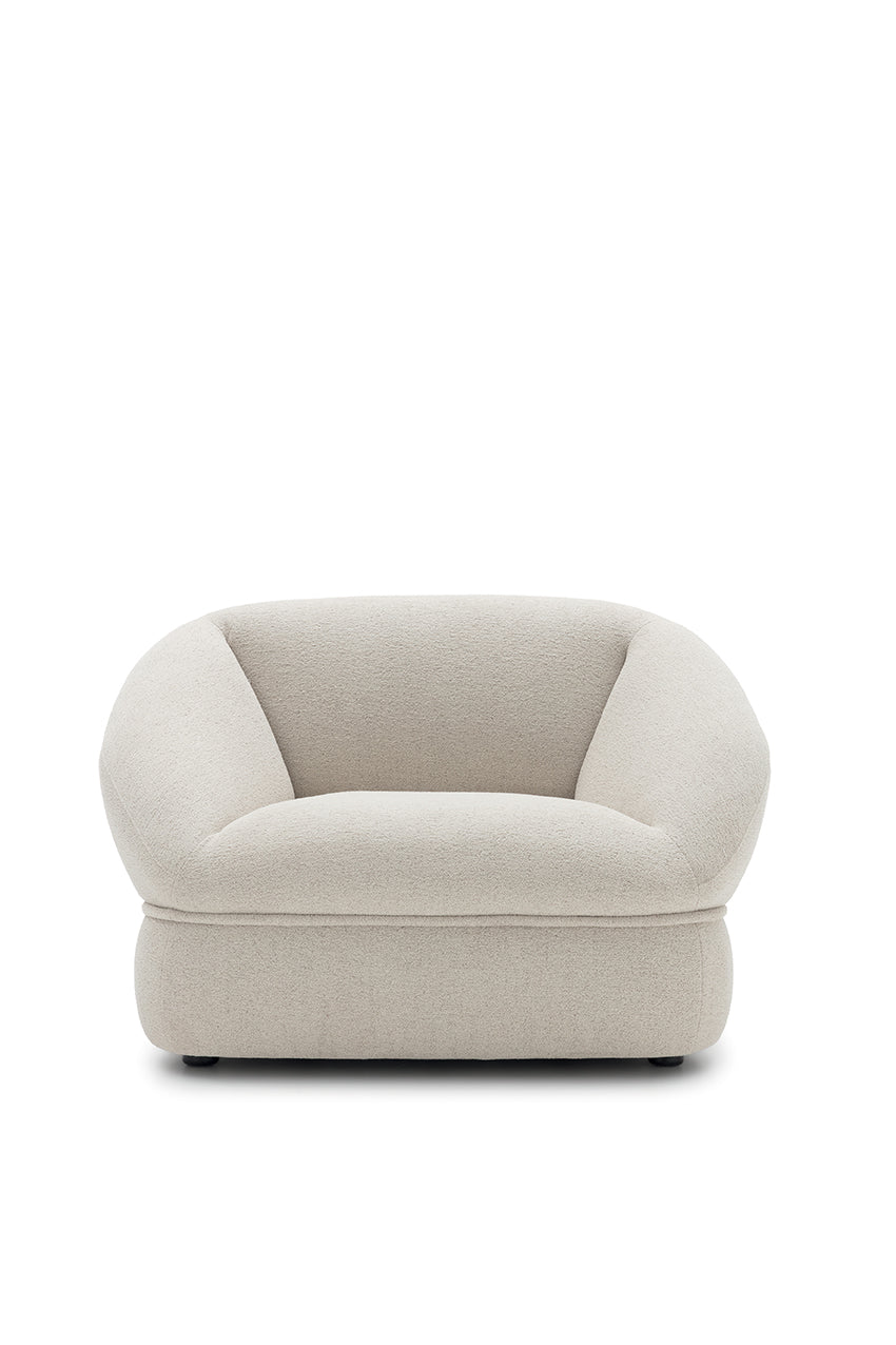 Alta sofa – designsofa med maksimal komfort og et hint av retro, en del av kategorien Sofa - At Home Interiør