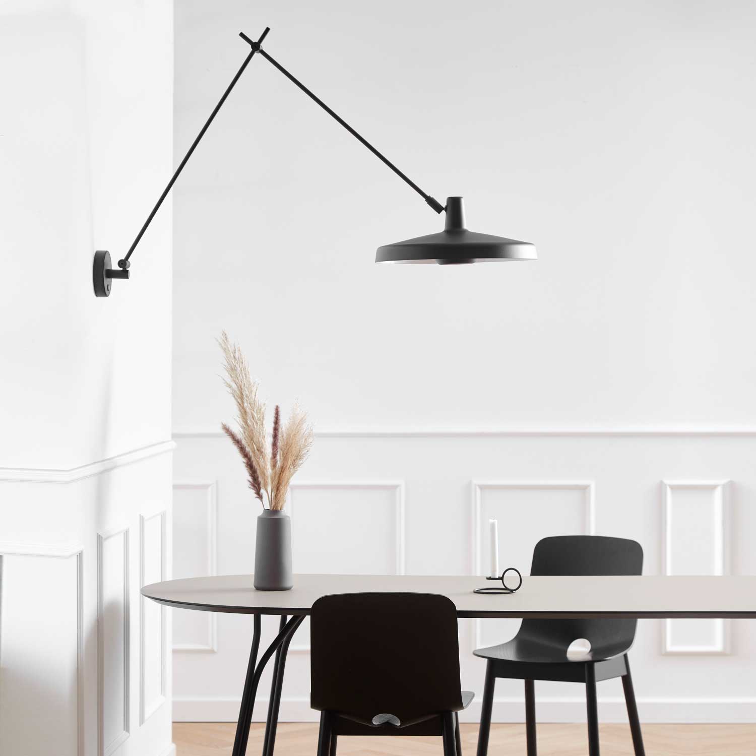 Arigato Vegglampe 45, en del av kategorien Taklampe - At Home Interiør