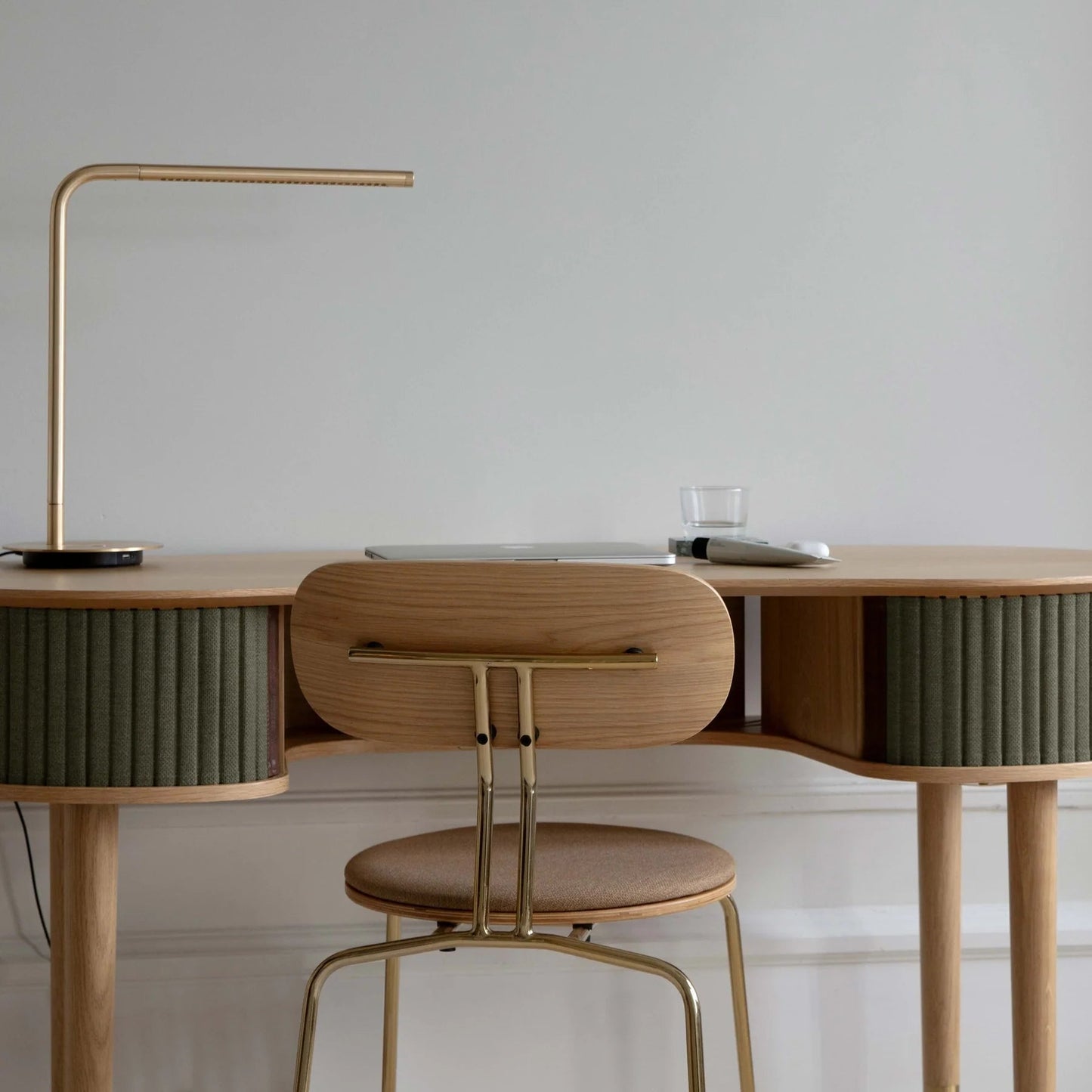 Audacious, skrivebord, en del av kategorien skrivebord - At Home Interiør