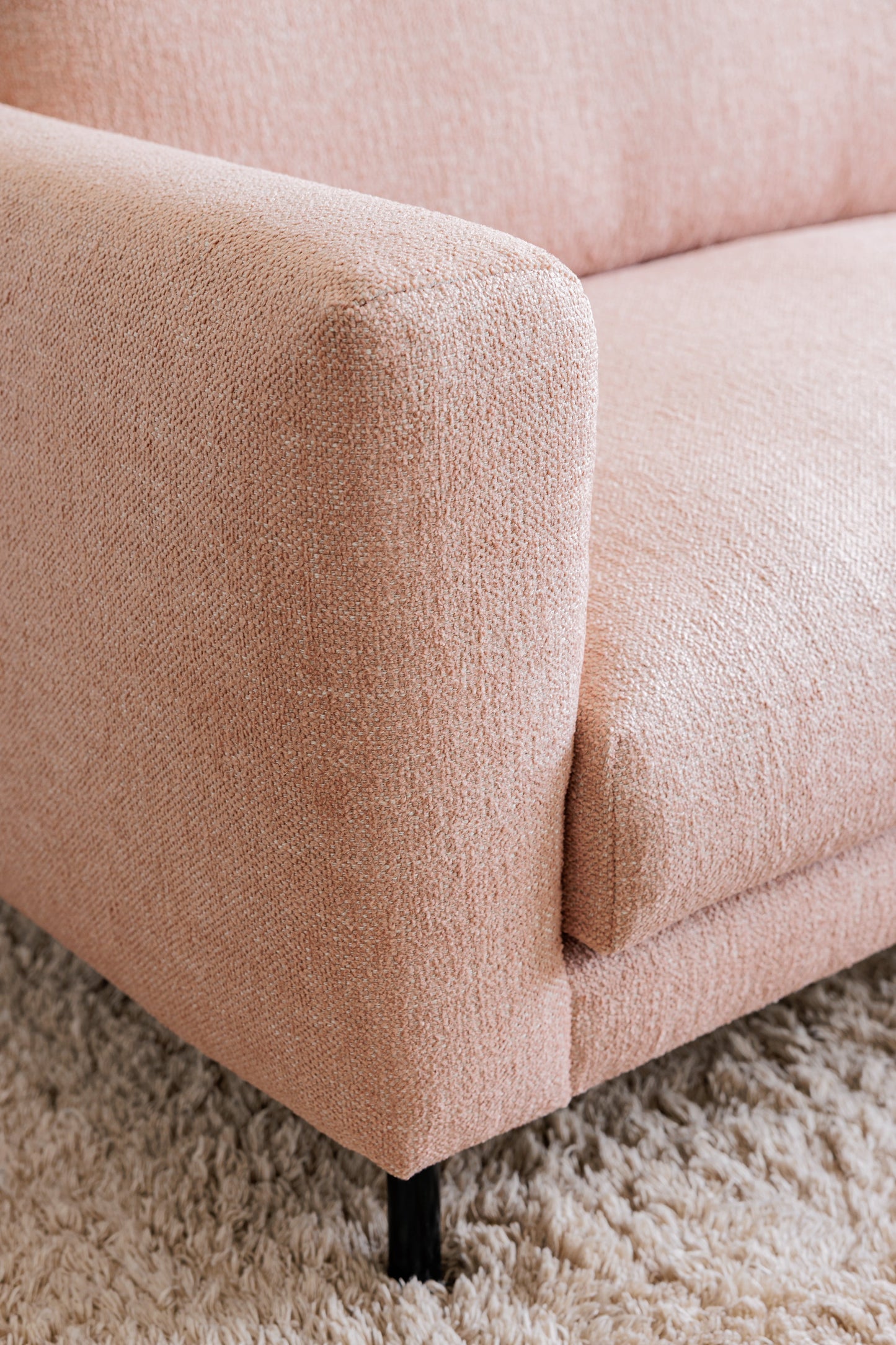 Billie med chaiselongue – Liten sofa, store muligheter, en del av kategorien Hjørnesofa - At Home Interiør