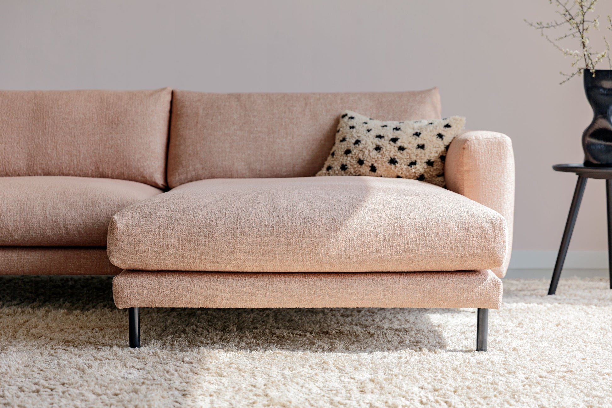 Billie med chaiselongue – Liten sofa, store muligheter, en del av kategorien Hjørnesofa - At Home Interiør