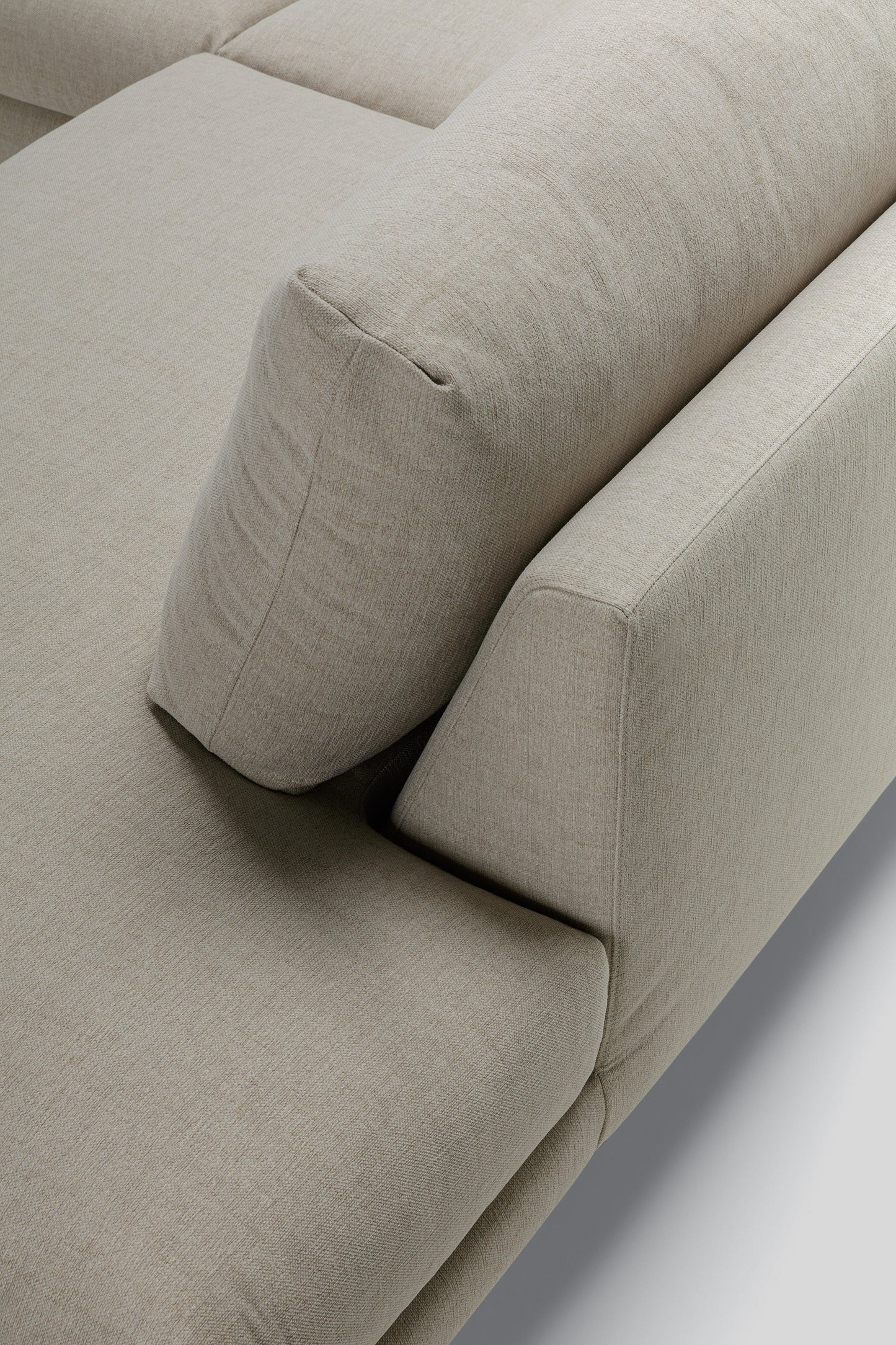 Billie romslig hjørnesofa med åpen ende, en del av kategorien Hjørnesofa - At Home Interiør