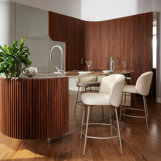 Sweel barstol med metallben