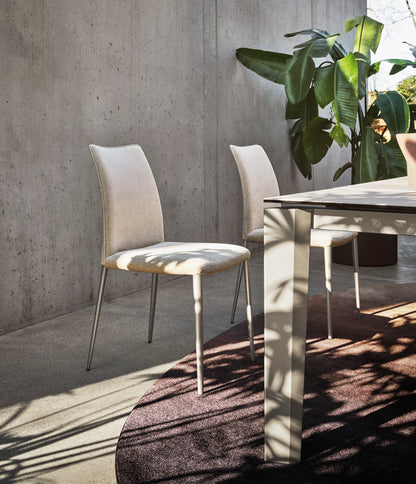 Delta spisebord 3 størrelser med utrekk