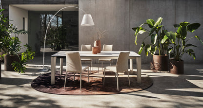 Delta spisebord 3 størrelser med utrekk