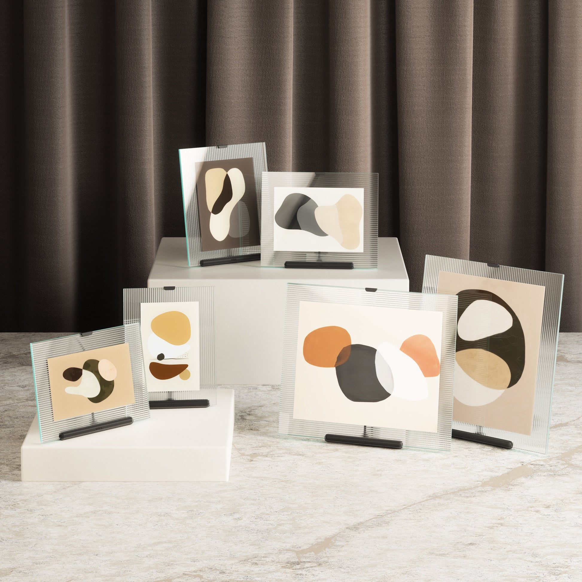 Flute Ramme, 16*20 Krom/sort, en del av kategorien Ramme - At Home Interiør