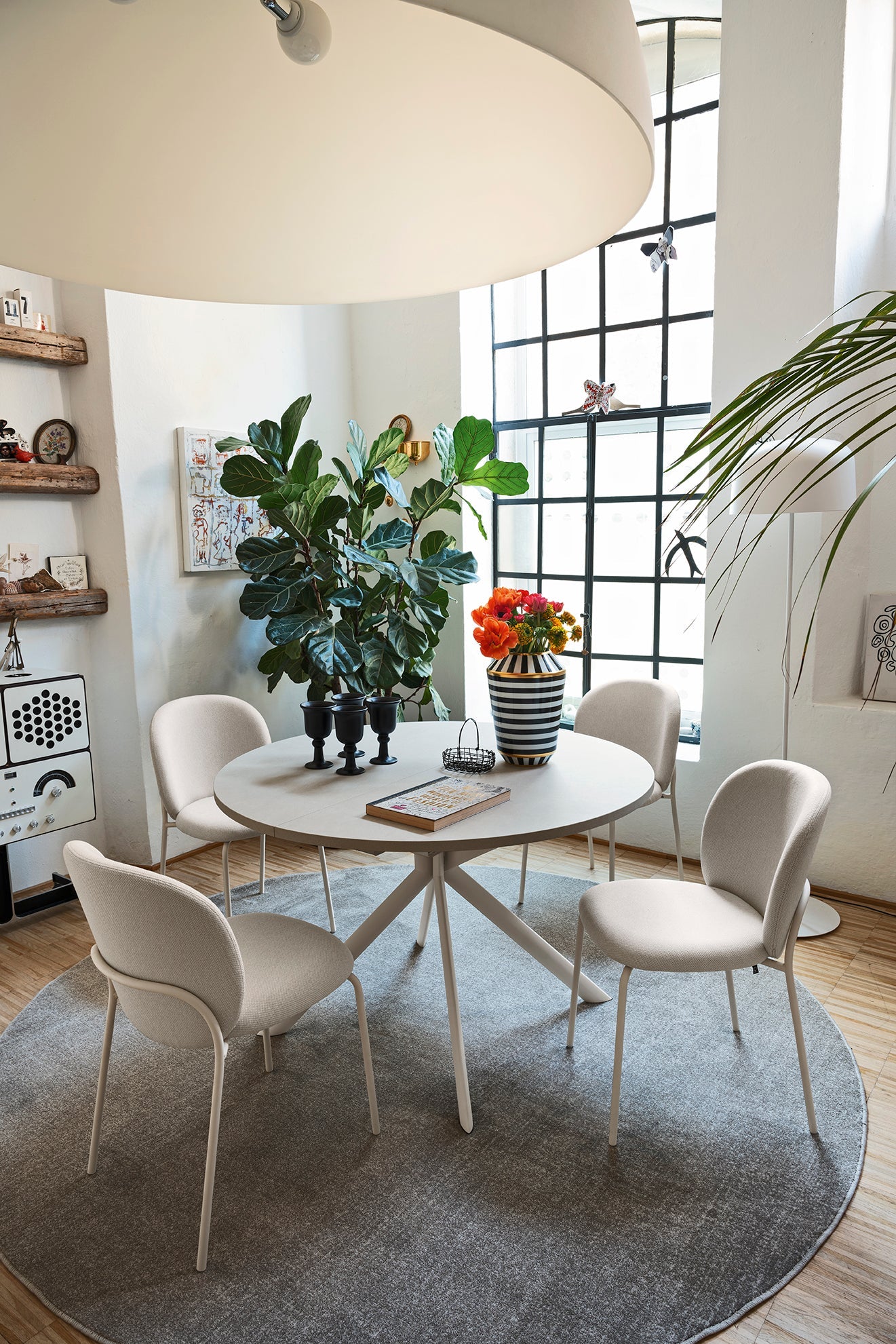 Giove 120 spisebord, en del av kategorien Spisebord - At Home Interiør