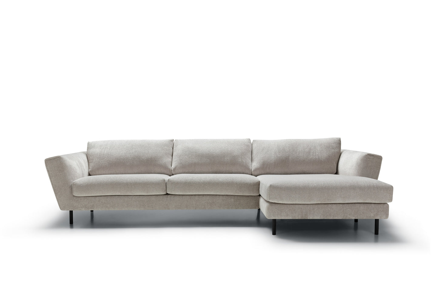 Gustav 2 - seter sofa med chaiselongue, en del av kategorien 3 - seter - At Home Interiør
