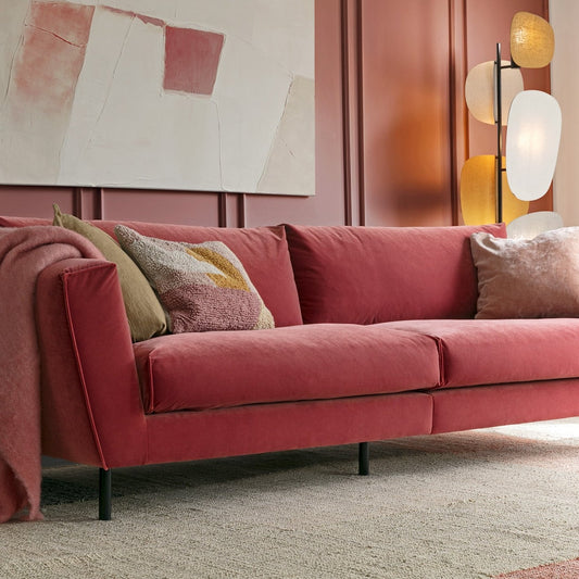GUSTAV 3XL - seter sofa, flere tekstil valg, en del av kategorien 3 - seter - At Home Interiør