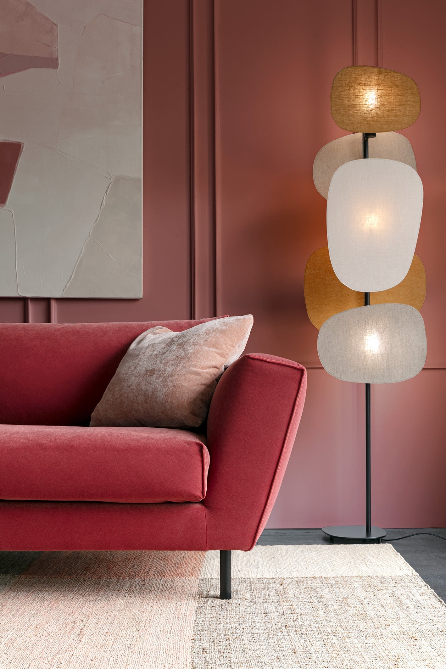 GUSTAV 3XL - seter sofa, flere tekstil valg, en del av kategorien 3 - seter - At Home Interiør