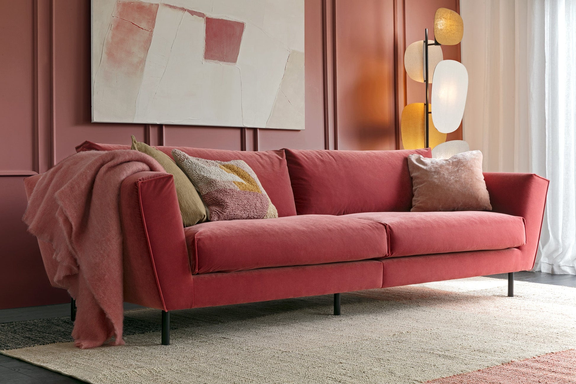 GUSTAV 3XL - seter sofa, flere tekstil valg, en del av kategorien 3 - seter - At Home Interiør