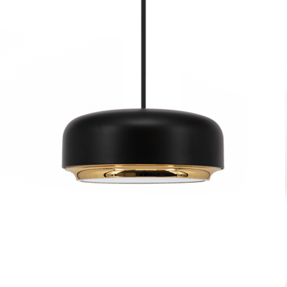 Hazel Pendel Lampe Sort eller Hvit i 2 størrelser, en del av kategorien Taklampe - At Home Interiør