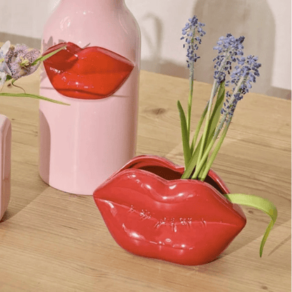 Kissy Kissy vase, en del av kategorien Vase - At Home Interiør