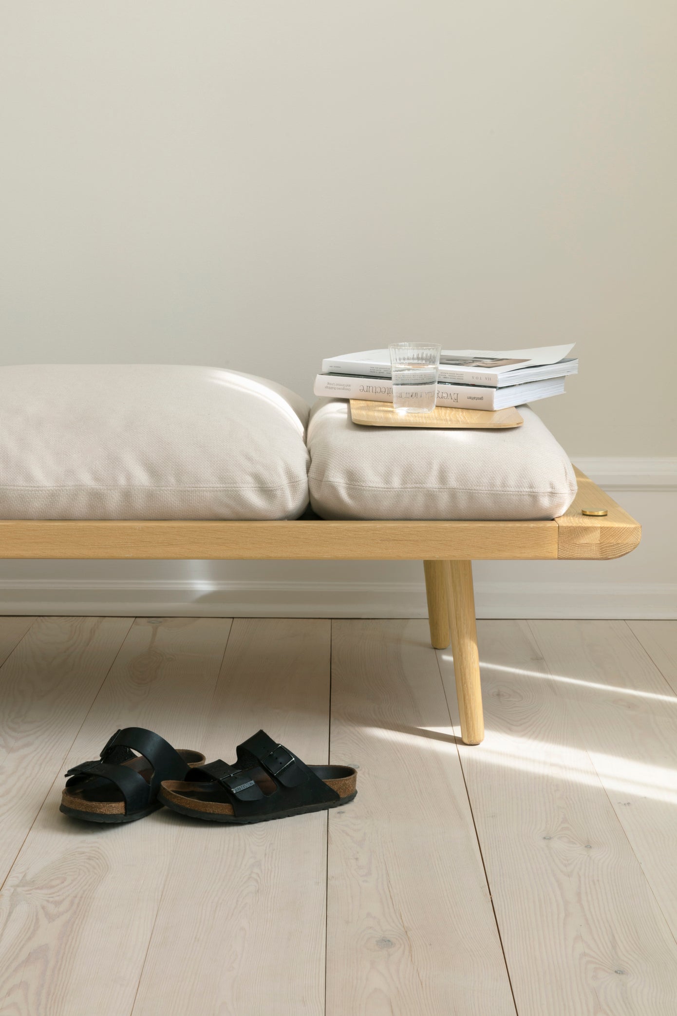 Lounge Around, 1,5 seter sofa, en del av kategorien 2 - seter - At Home Interiør
