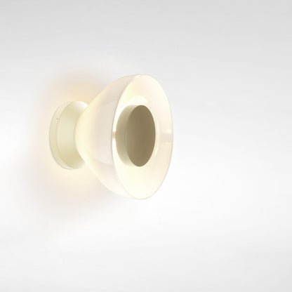 Aura vegglampe – moderne design & stemningsfull belysning
