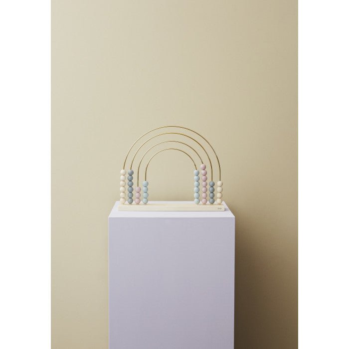OYOY Abacus Rainbow, en del av kategorien Toy - At Home Interiør
