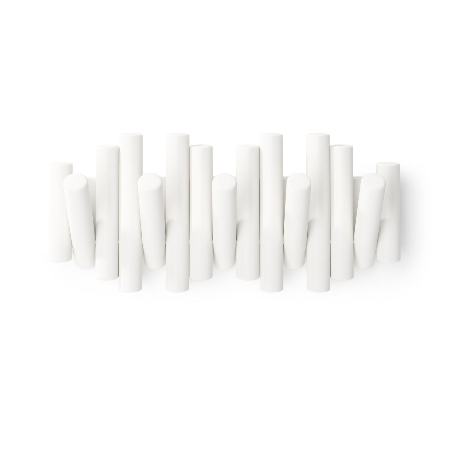 Picket knaggrekke hvit – funksjonelt design som også er veggkunst, en del av kategorien - At Home Interiør