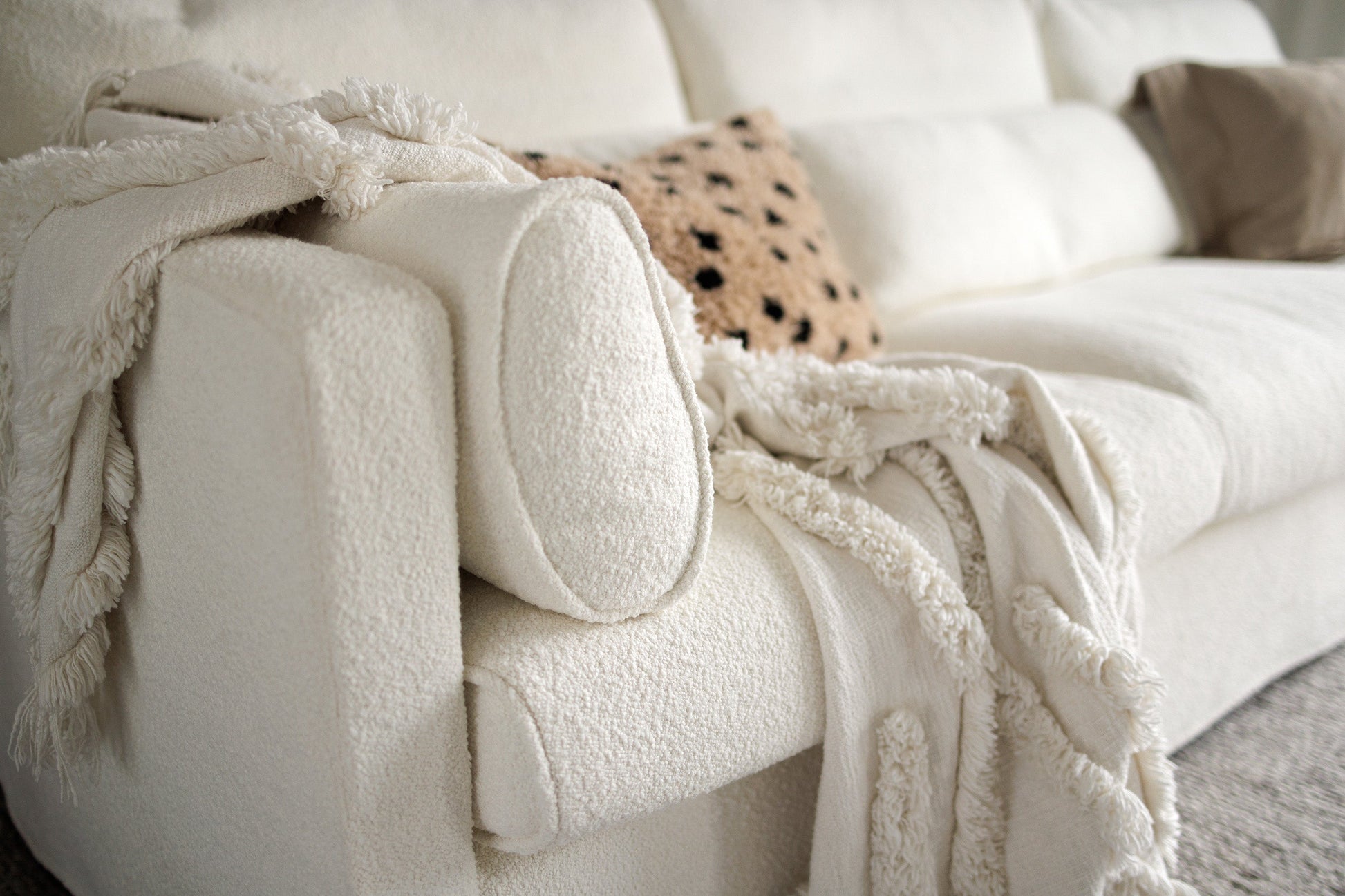 Sara 4 - seter sofa, en del av kategorien 3 - seter - At Home Interiør