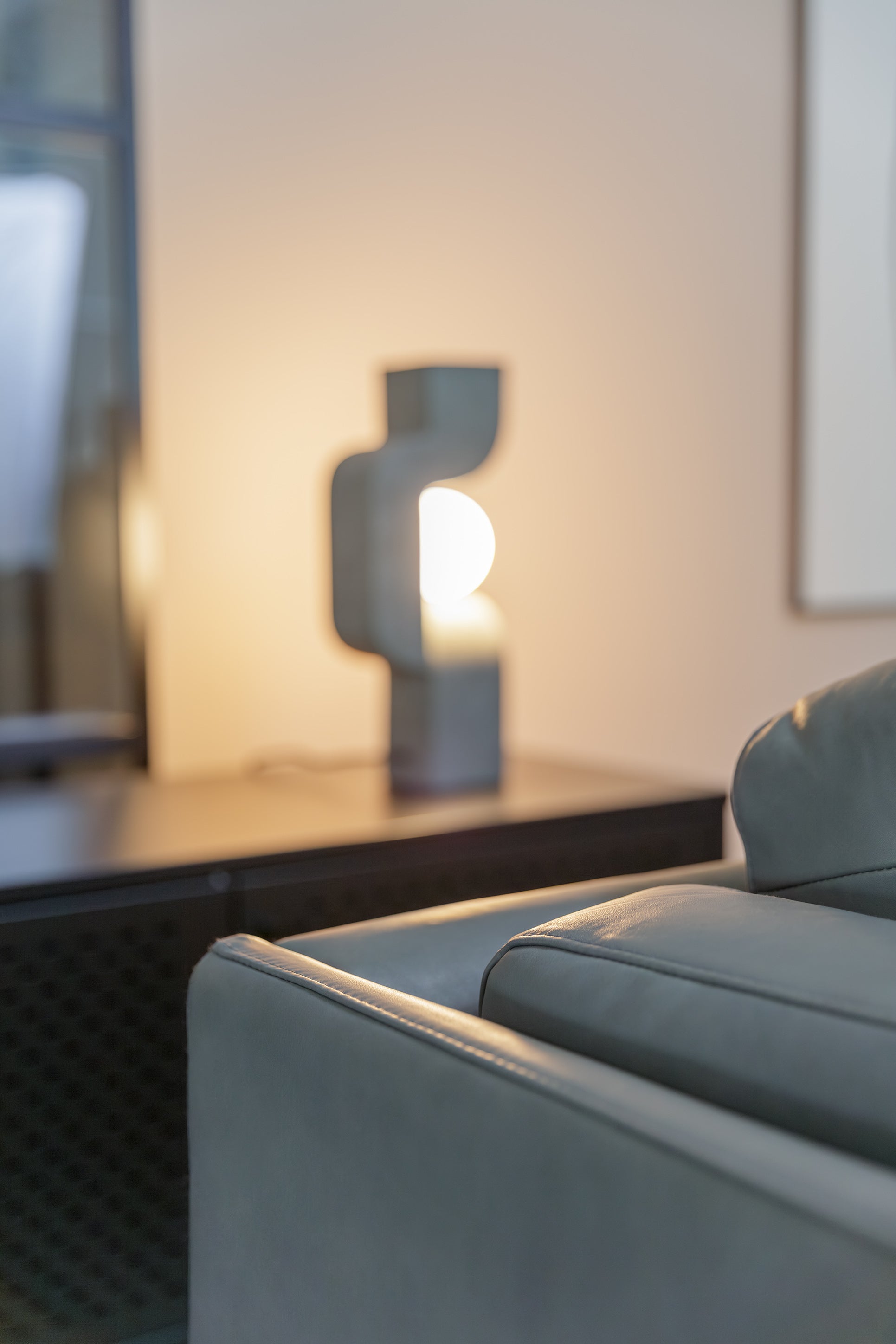 Sigge 3,5 seter sofa, Anilin skinn, en del av kategorien 4 - seter - At Home Interiør