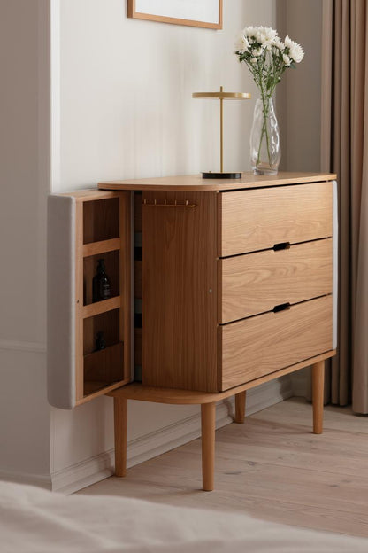 Treasures kommode, en del av kategorien skap - At Home Interiør
