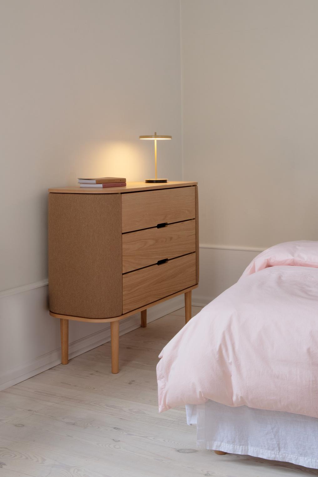 Treasures kommode, en del av kategorien skap - At Home Interiør