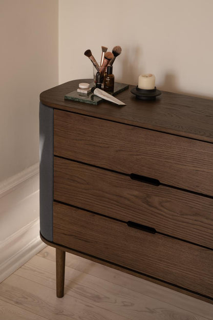 Treasures kommode, en del av kategorien skap - At Home Interiør