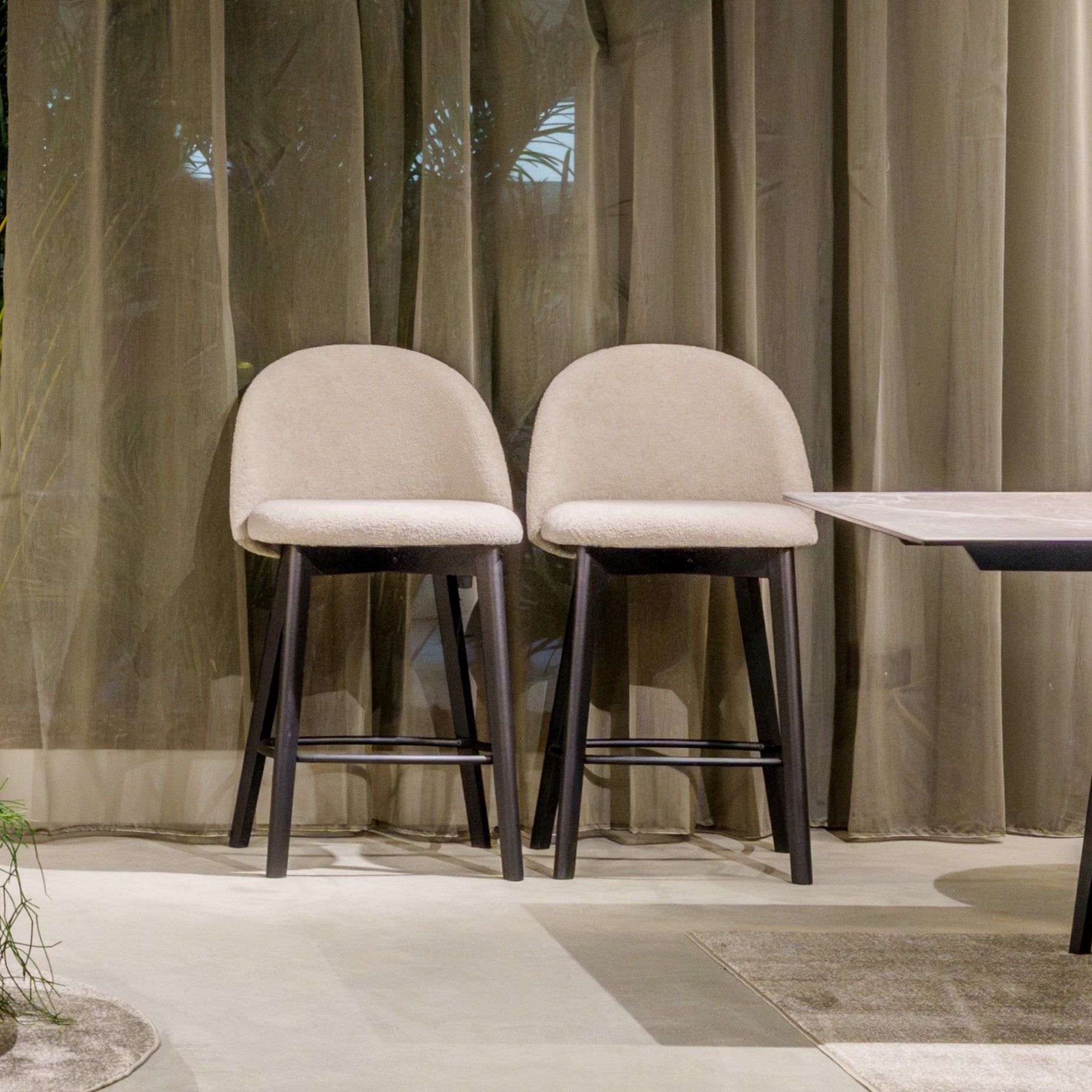 Tuka barstol treben kjøkkenøy– Connubia, en del av kategorien barstol - At Home Interiør