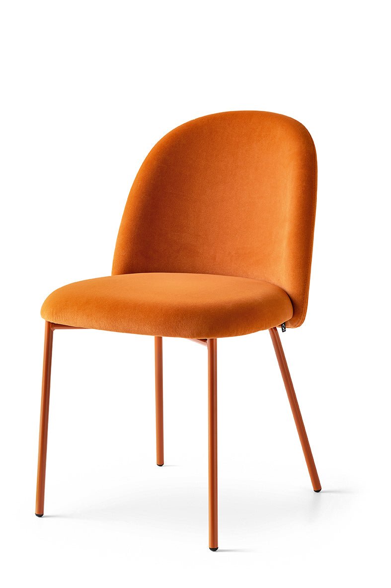 Tuka metallben spisestol– Connubia, en del av kategorien Spisestuestol - At Home Interiør