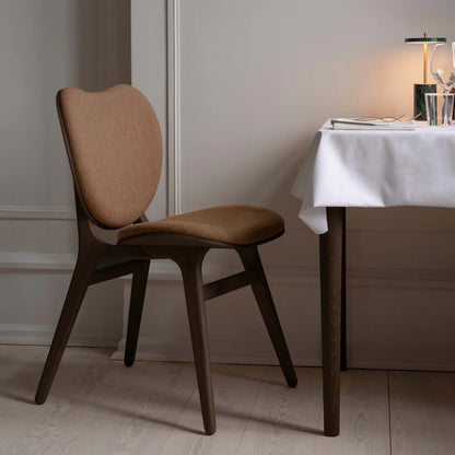 A Conversation Piece, spisestol