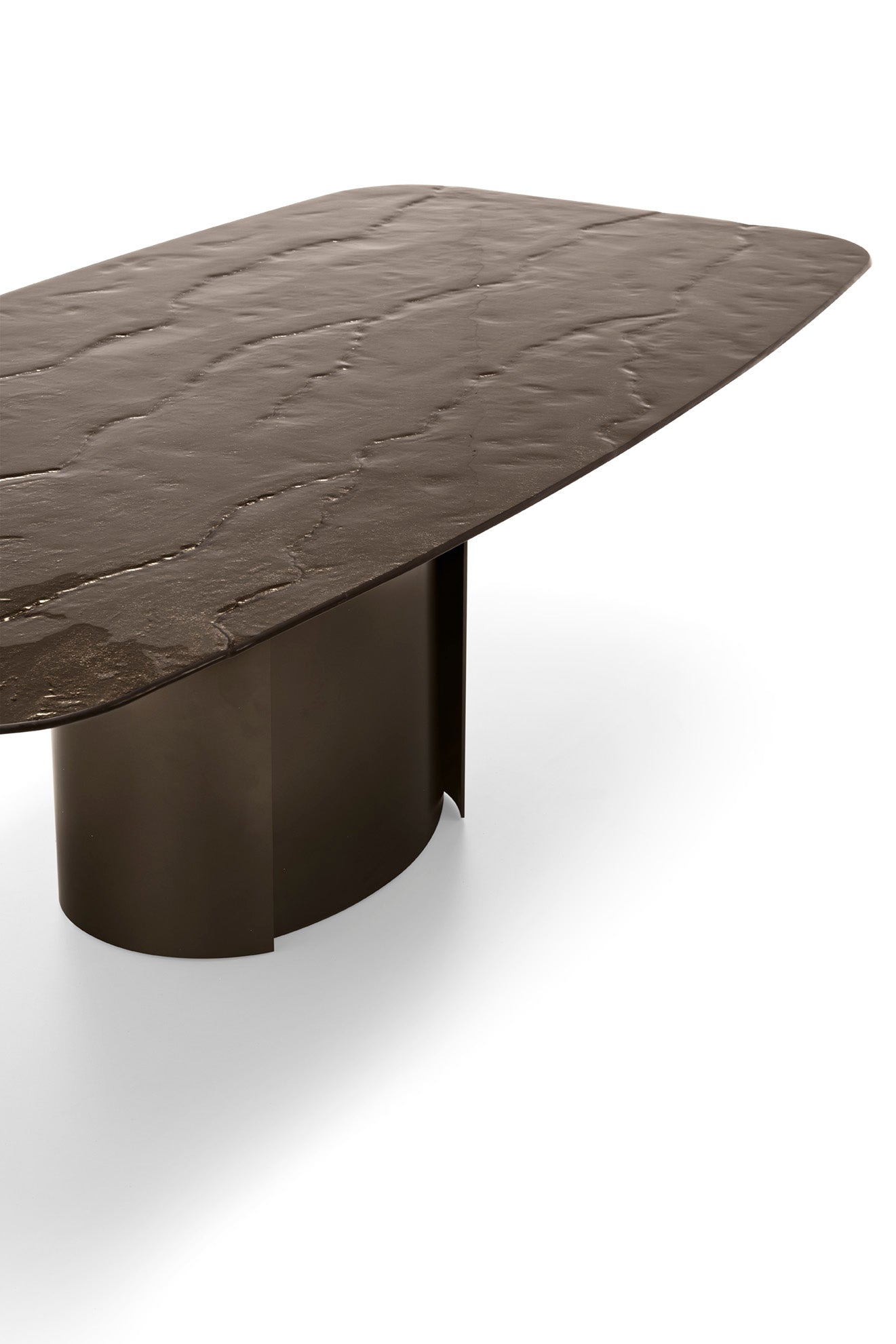 Yoroi spisebord 250 Nilo glass, Nyhet, en del av kategorien Spisebord - At Home Interiør