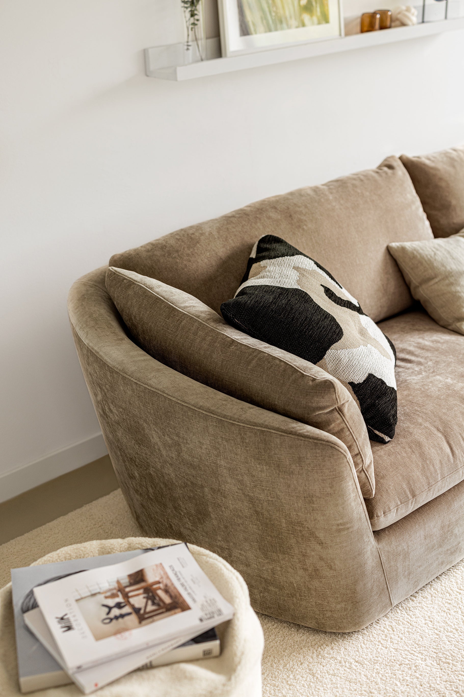 BONNIE 3-seter sofa med chaiselongue, en del av kategorien Hjørnesofa - At Home Interiør