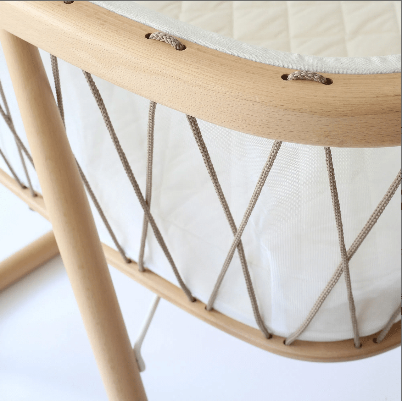 Charlie Crane KUMI Crib Mesh, en del av kategorien Furniture - At Home Interiør