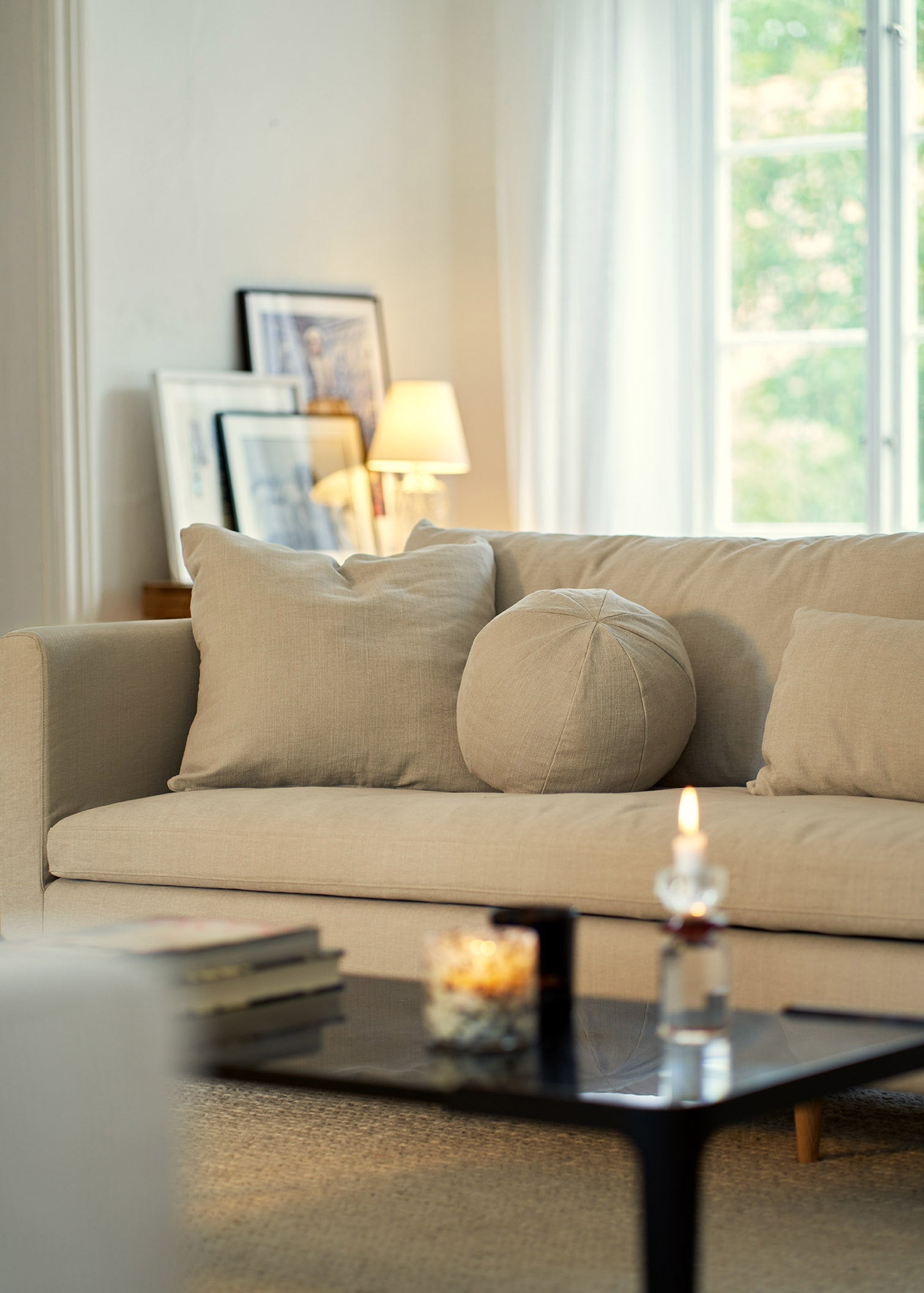 Lill 4-seter sofa, en del av kategorien 4-seter - At Home Interiør